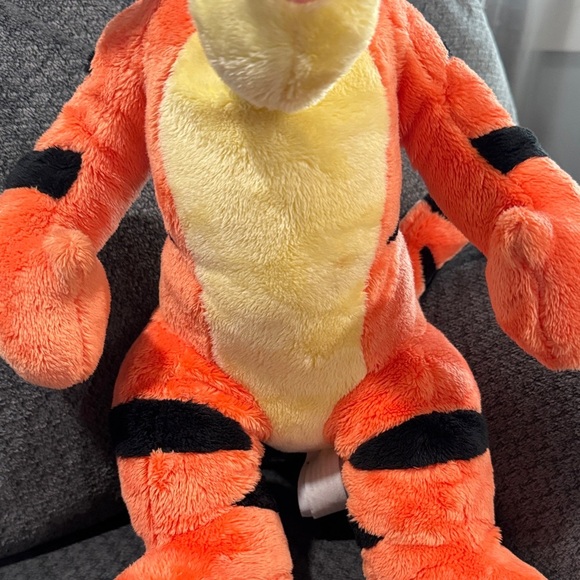 Disney Tigger Plush in Orange and Yellow - Picture 7 of 7